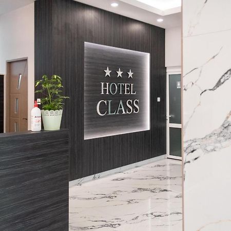 Hotel Class Oradea Eksteriør billede