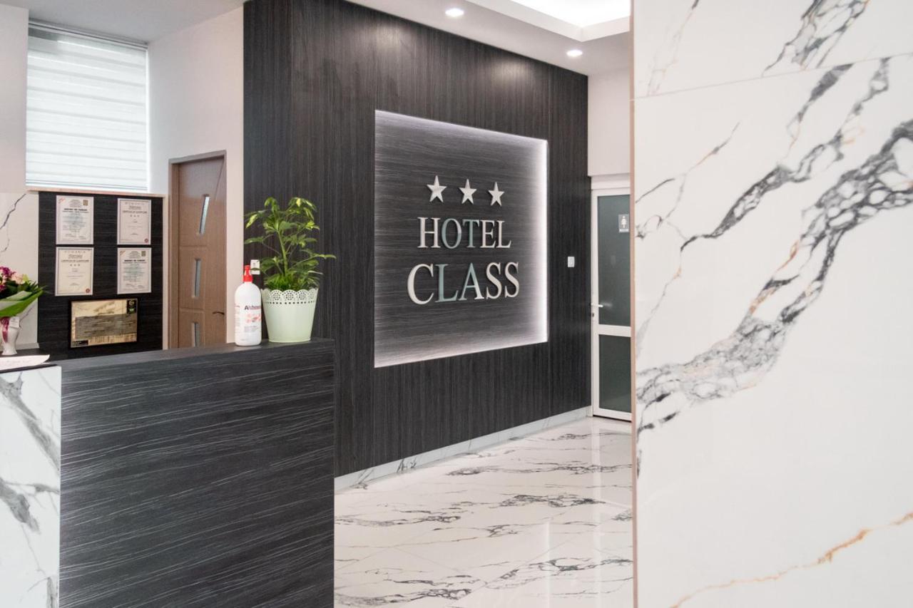 Hotel Class Oradea Eksteriør billede