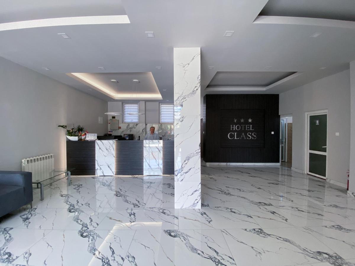 Hotel Class Oradea Eksteriør billede