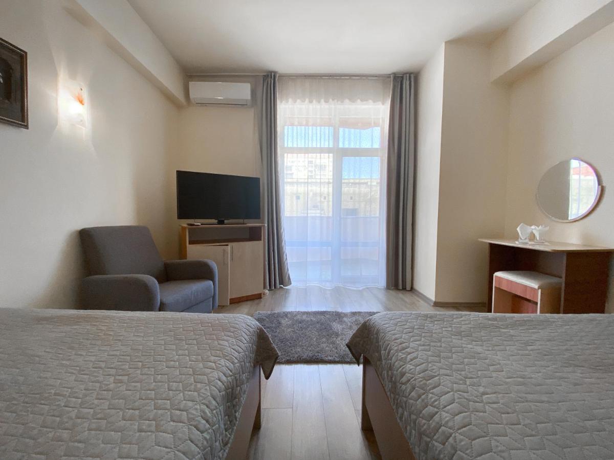 Hotel Class Oradea Eksteriør billede