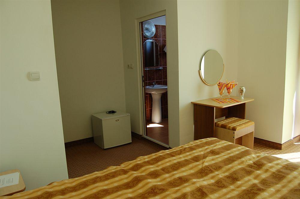 Hotel Class Oradea Eksteriør billede