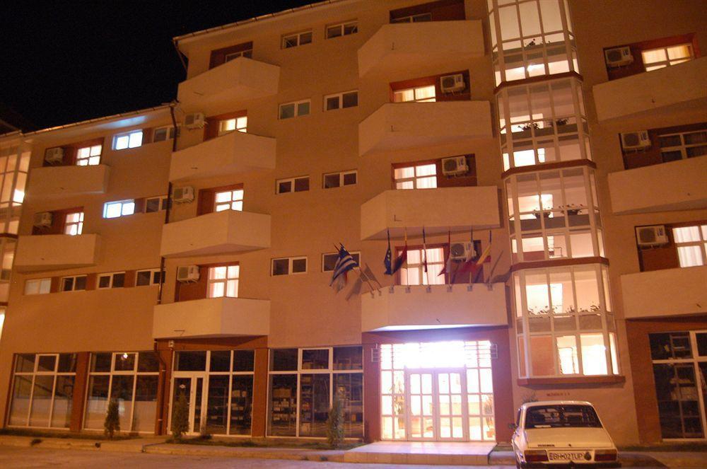 Hotel Class Oradea Eksteriør billede