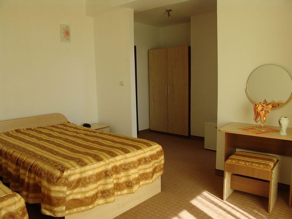 Hotel Class Oradea Eksteriør billede