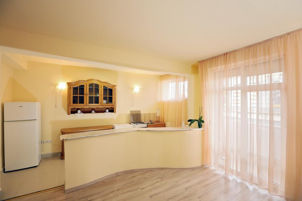 Hotel Class Oradea Eksteriør billede